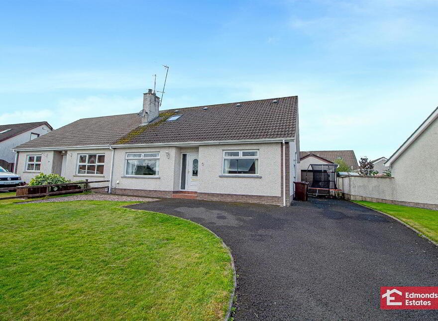 61 Thornbrooke, Ahoghill, Ballymena, BT42 1PZ photo