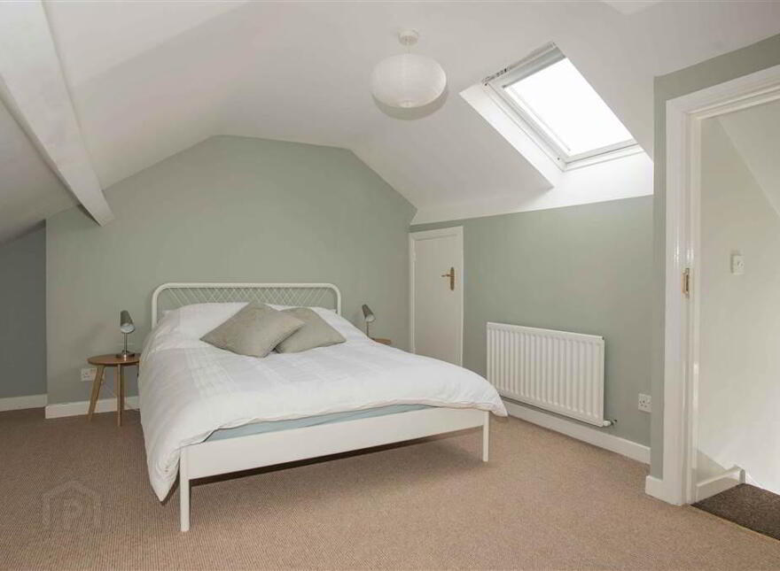 27 Malone Place, Belfast, BT12 5FD