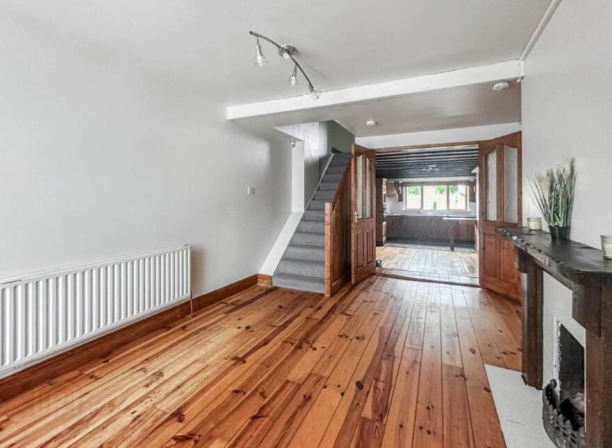 1 Clare Street, Nenagh, E45H296