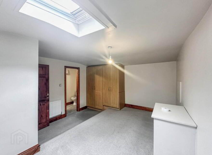 1 Clare Street, Nenagh, E45H296