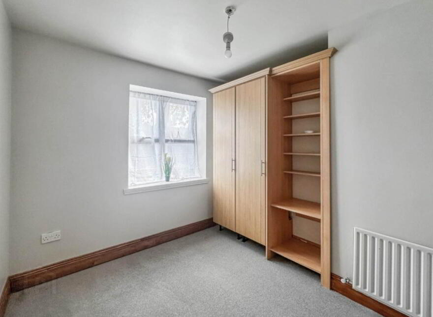 1 Clare Street, Nenagh, E45H296