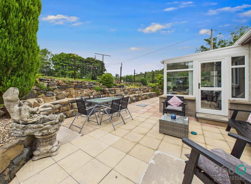 22 Tullynahinnion Road, Portglenone, Ballymena, BT44 8EL