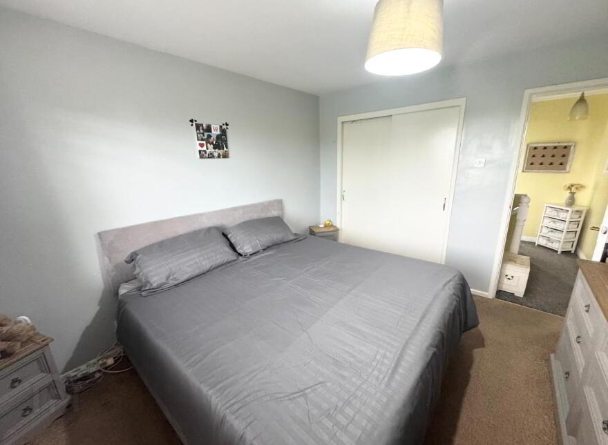 1 Springvale Park, Northland Road, Derry, BT48 0NY
