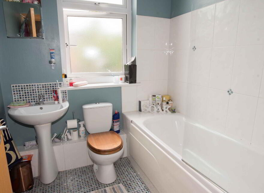 1 Earlstown Mews, 12 Annadale Avenue, Belfast, BT7 3JH