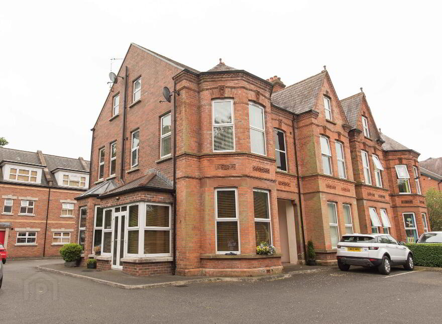 1 Earlstown Mews, 12 Annadale Avenue, Belfast, BT7 3JH