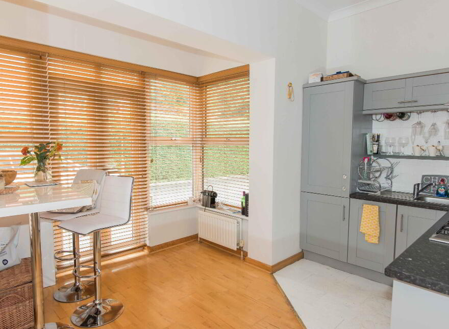1 Earlstown Mews, 12 Annadale Avenue, Belfast, BT7 3JH