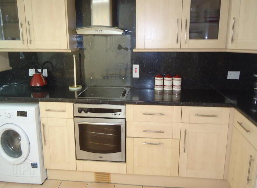 10 Oakman Street, Belfast, BT12 7BP