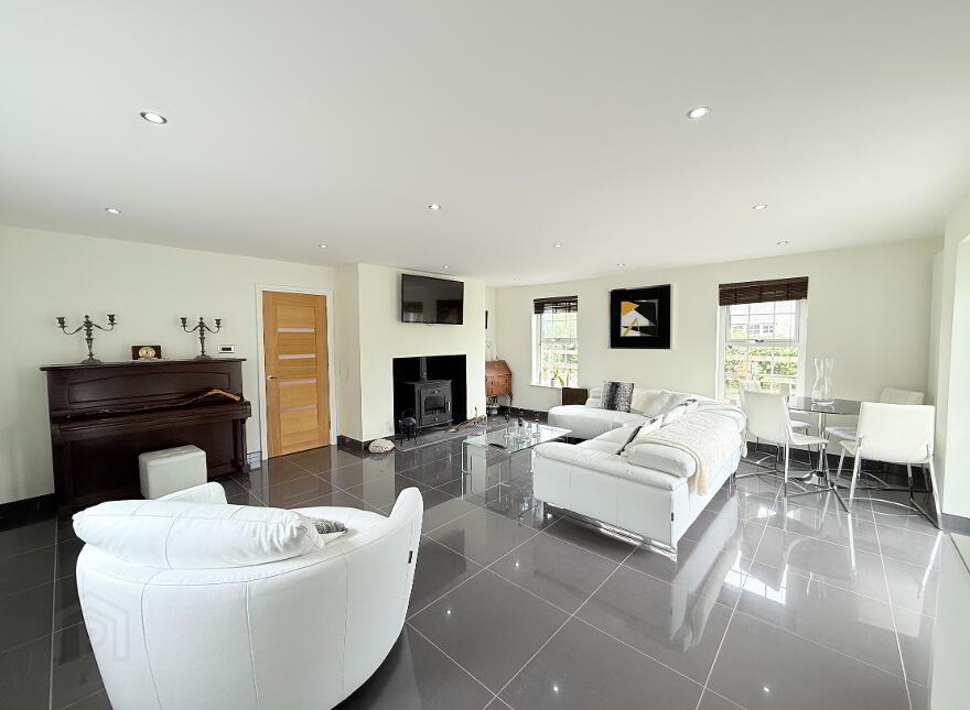5 Corbally Road, Aldergrove, Crumlin, BT29 4EB