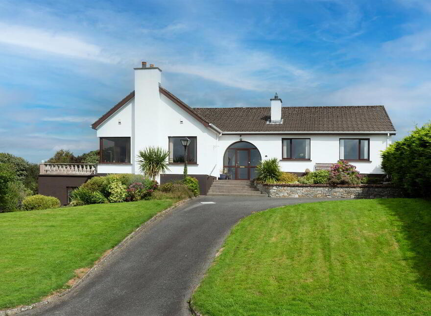 18 Dunnwood Park, L'Derry, BT47 2NN