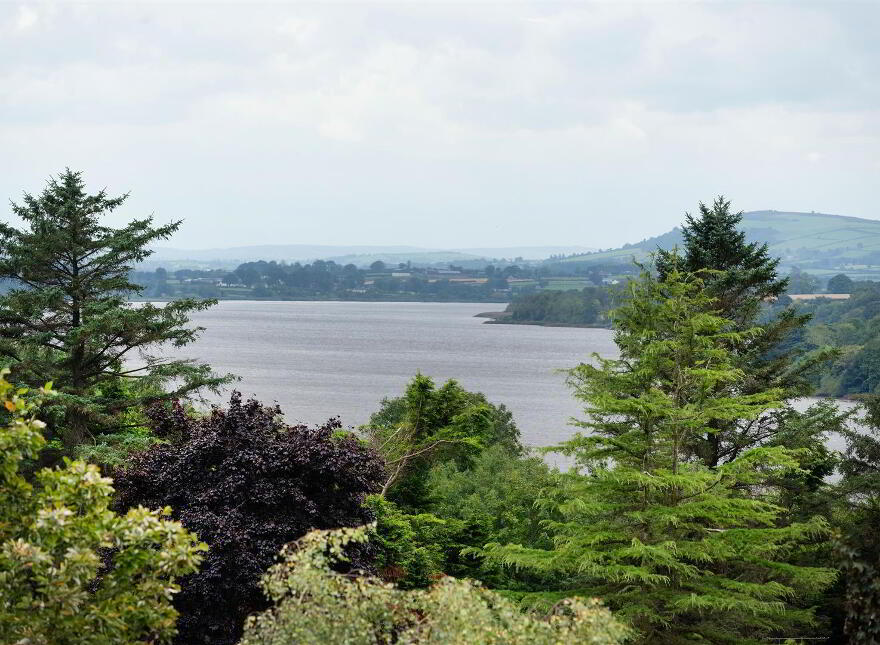 18 Dunnwood Park, L'Derry, BT47 2NN