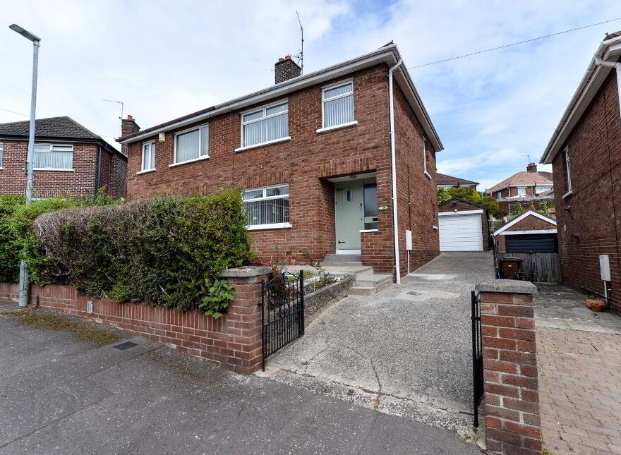 58 North Gardens, Belfast, BT5 6BZ photo