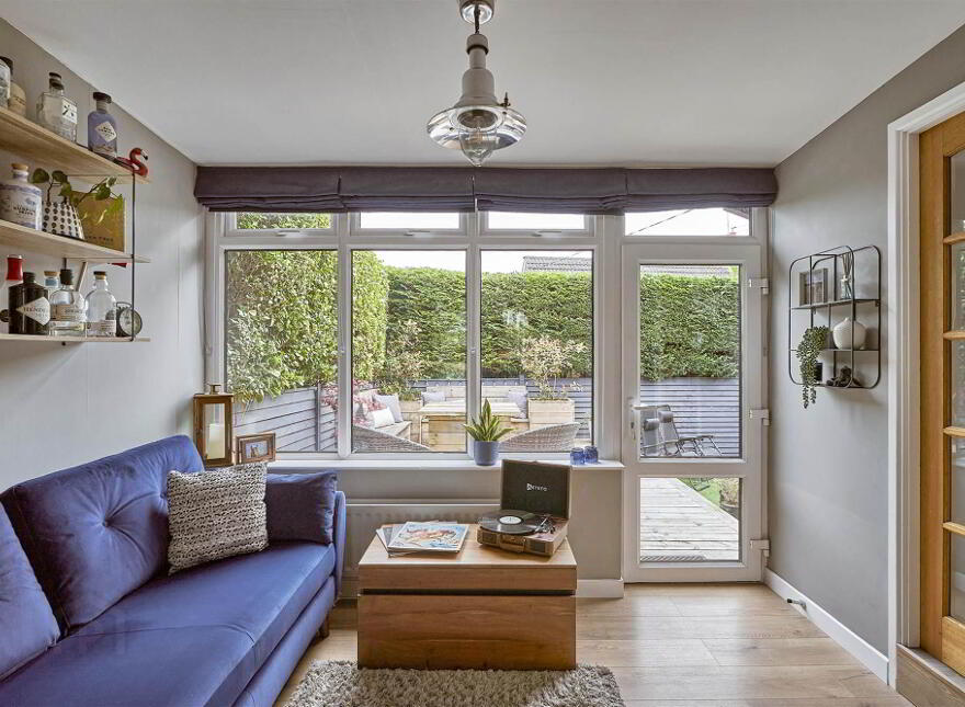 3 Innisfayle Crescent, Bangor, BT19 1DT
