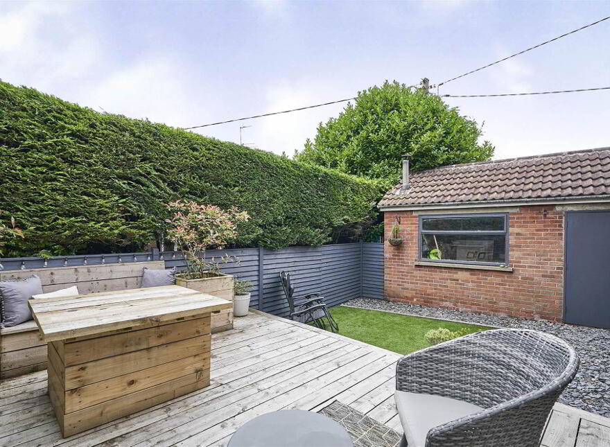 3 Innisfayle Crescent, Bangor, BT19 1DT