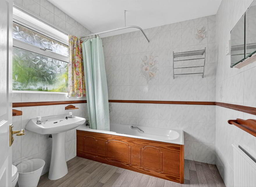 1 Croft Gardens, Holywood, BT18 0PD