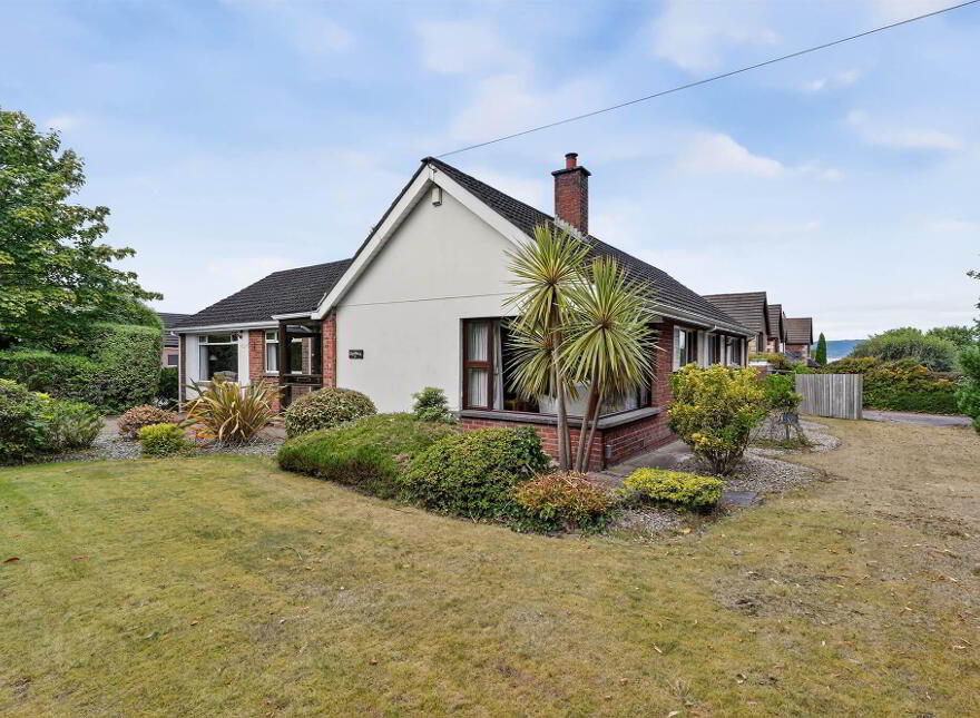 1 Croft Gardens, Holywood, BT18 0PD