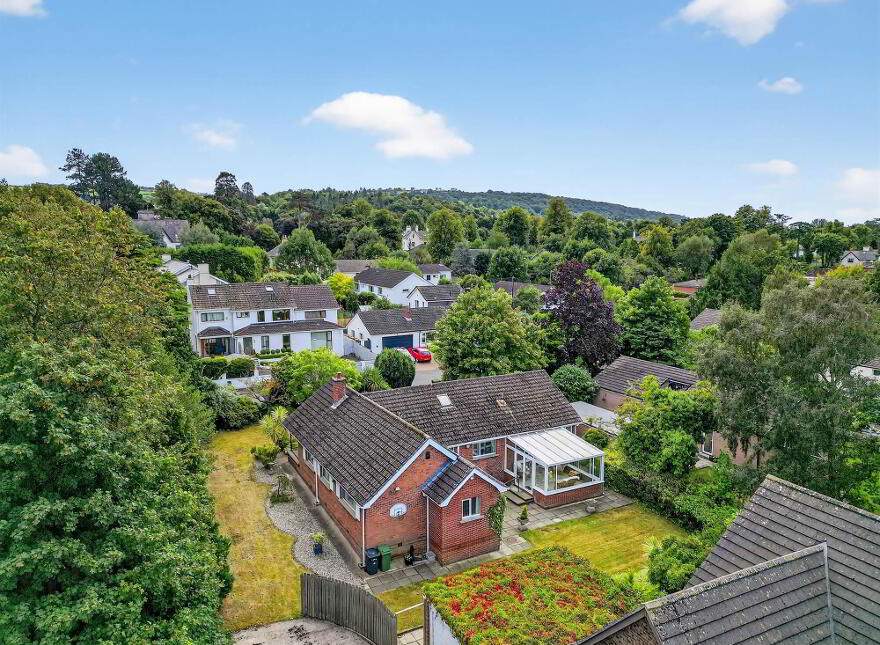 1 Croft Gardens, Holywood, BT18 0PD