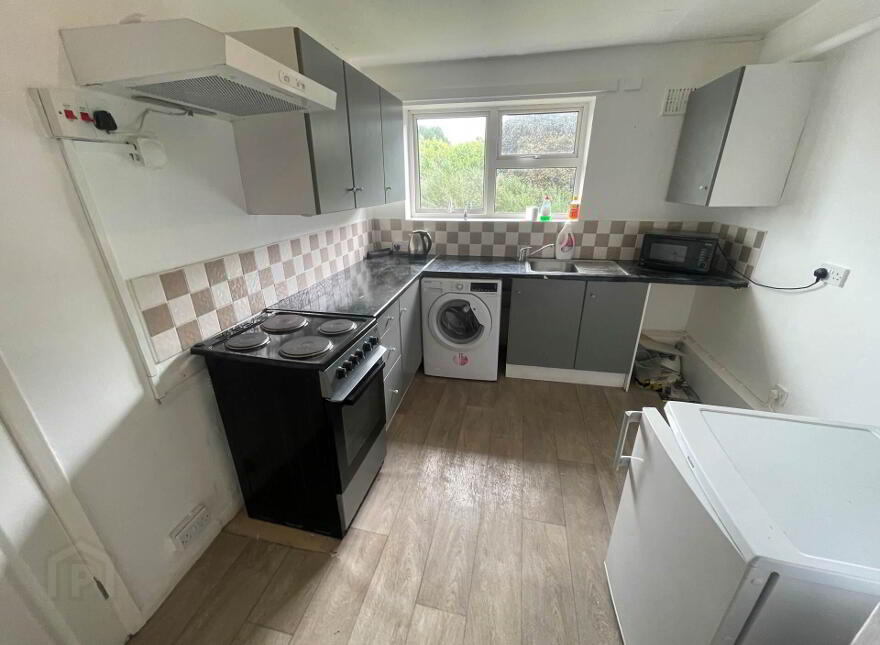 7, F Ardcarn Park, Dundonald, Belfast, BT5 7RQ