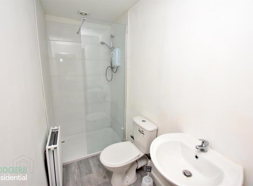 16 Greenville Street, Belfast, BT5 5AG