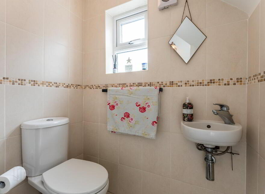 6 Sinclair Avenue, Bangor, BT19 1PQ