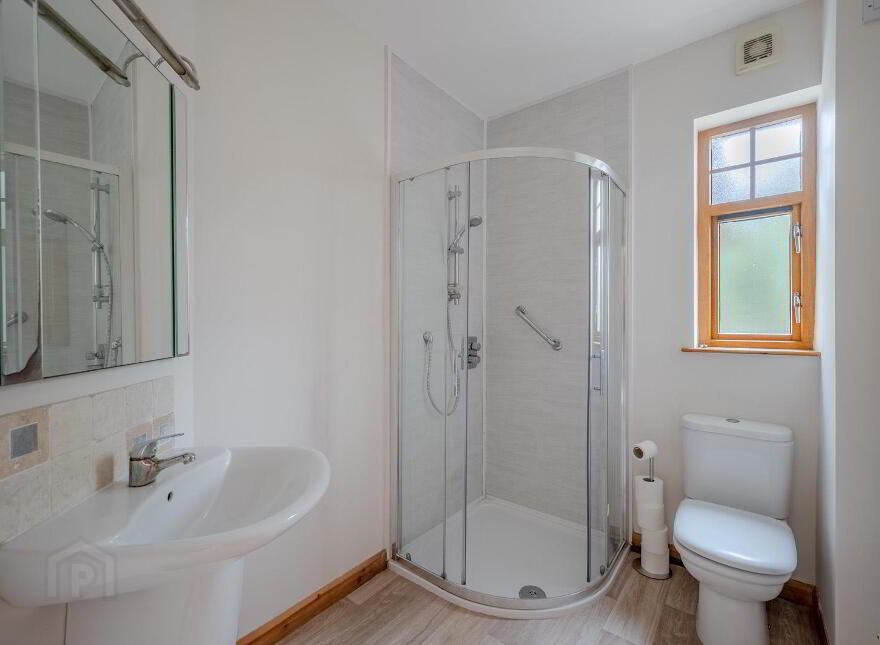 4 Cove View, Groomsport, Bangor, BT19 6HR