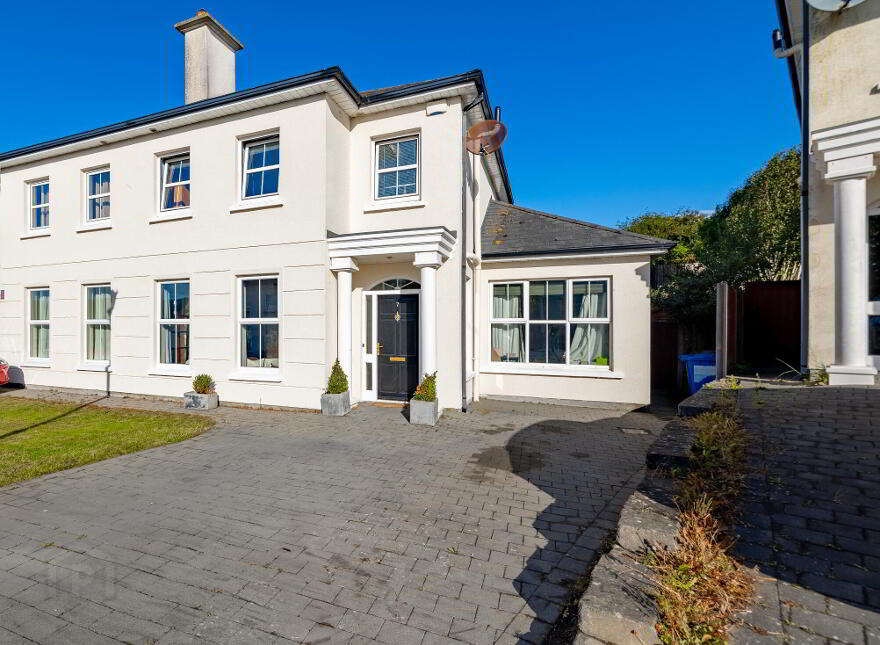 7 Longfield Avenue, Longfield, Clonmel, E91C8W3 photo