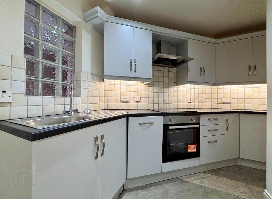 26 Richmond Park, Belfast, BT10 0HB