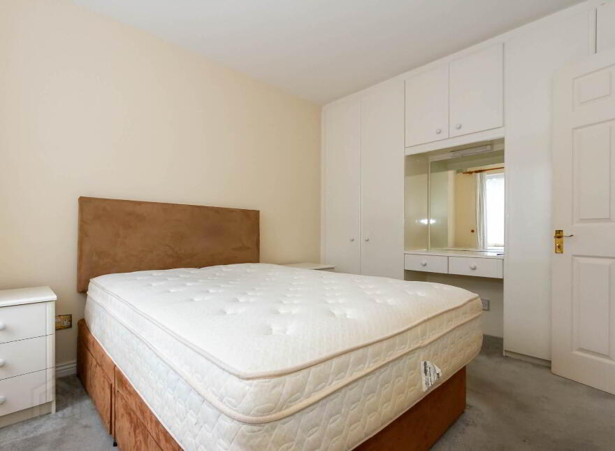 24 Merrion Grove, Blackrock, Dublin, A94DE55