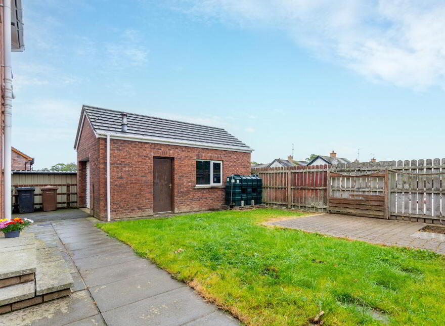 16 Cloverdale, Blackskull, Dromore, BT25 1GX