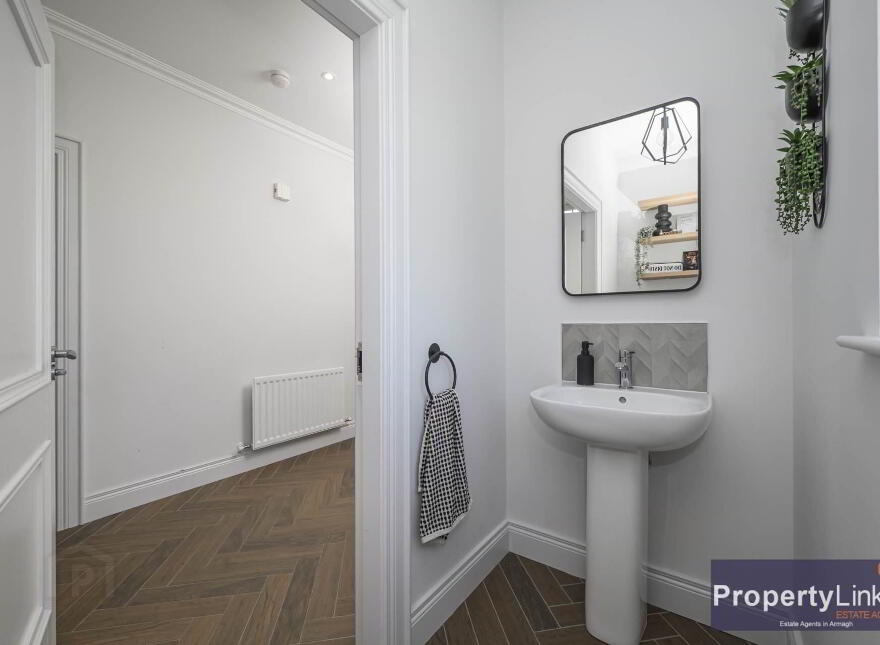 27 Deanery Drive, Armagh, BT61 7AN