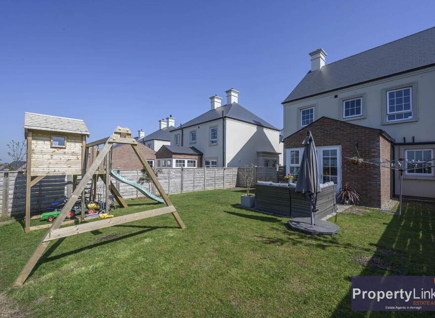 27 Deanery Drive, Armagh, BT61 7AN