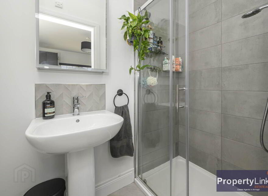 27 Deanery Drive, Armagh, BT61 7AN