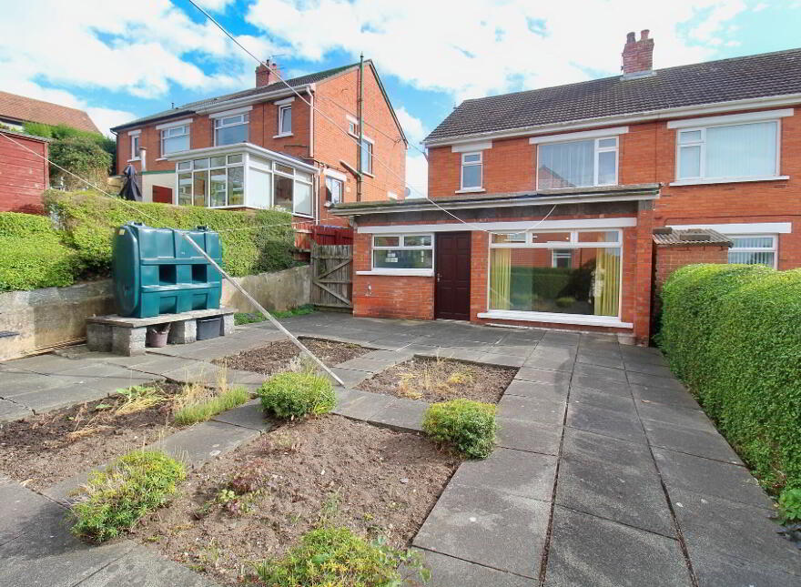 14 Church Drive, Bangor, BT20 3EE