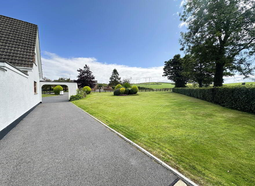 1 Coolnacran Road, Banbridge, BT32 3QT