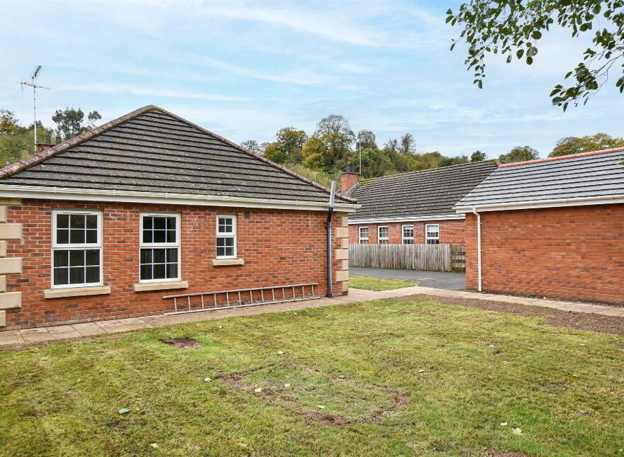 15 Meadow View, Strangford Road, Downpatrick, BT30 6LT
