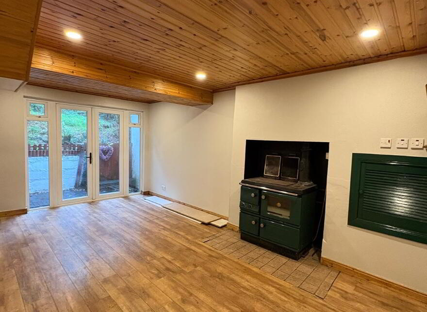 10 Hillcresct, Nancy's Lane, Strabane, BT82 8LB