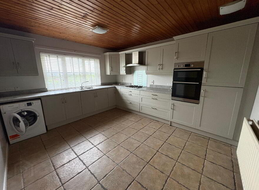 10 Hillcresct, Nancy's Lane, Strabane, BT82 8LB
