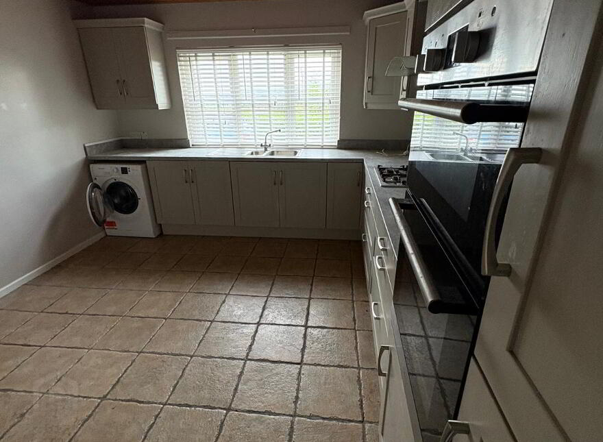 10 Hillcresct, Nancy's Lane, Strabane, BT82 8LB