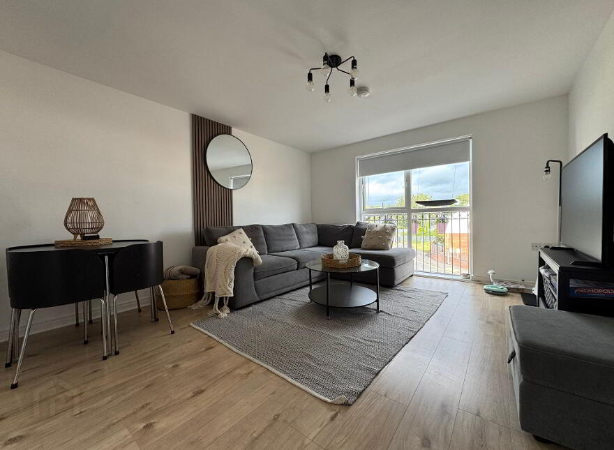 Apt 4 Taylors Manor, Carrickfergus, BT38 7HU