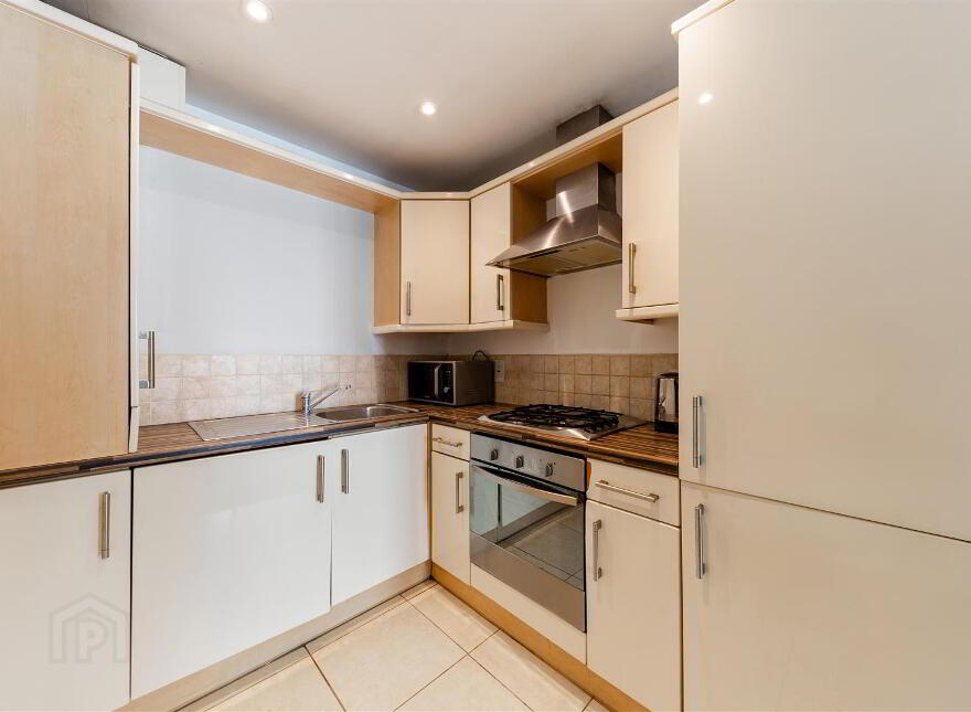 2 Park View, Dunmurry, Belfast, BT17 9RD