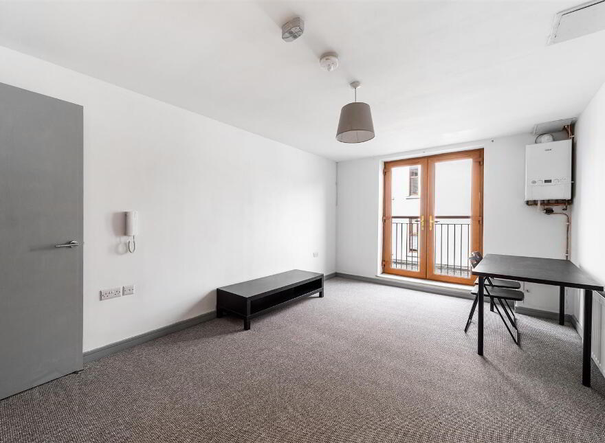 2 Park View, Dunmurry, Belfast, BT17 9RD
