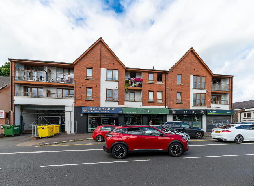 2 Park View, Dunmurry, Belfast, BT17 9RD photo