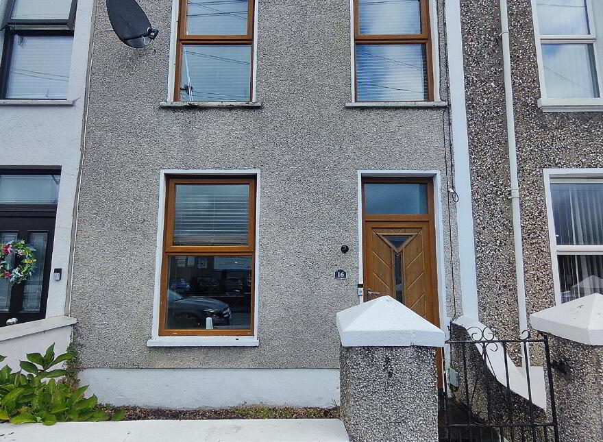 16 Ballycastle Road, Coleraine, BT52 2DY