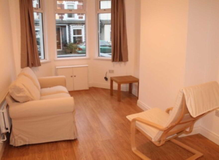 18 Portallo Street, Woodstock Road, Belfast, BT6 9BE