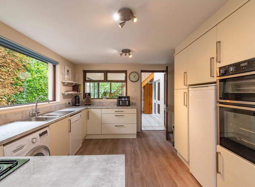 16 Jordanstown Road, Jordanstown, Newtownabbey, BT37 0QF