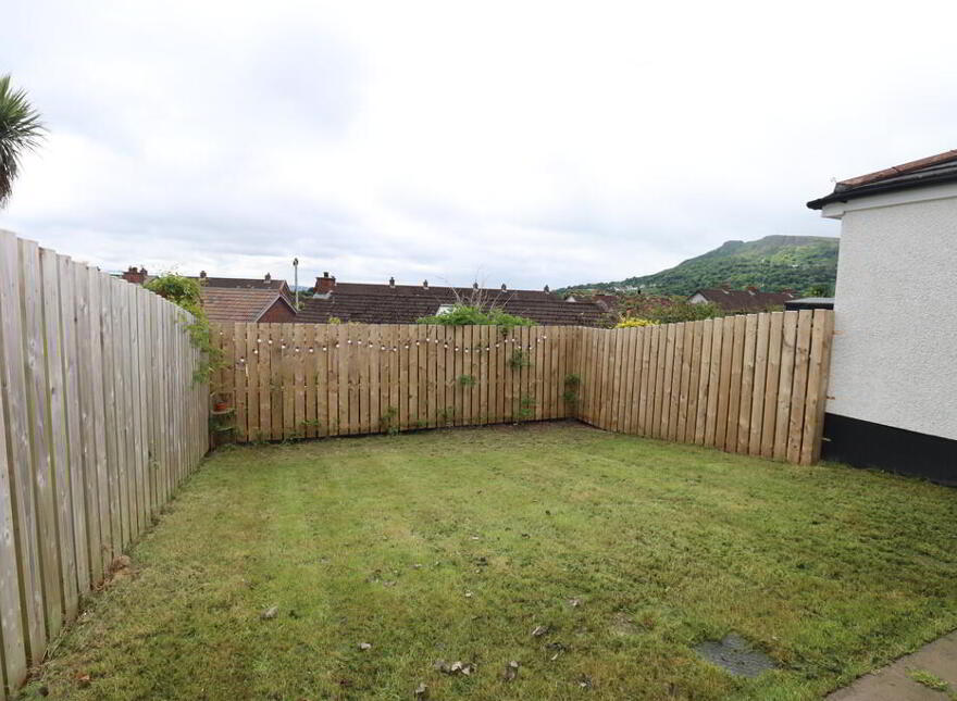 53 Braden Glen, Newtownabbey, BT37 9BG