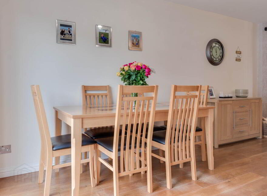 34 Castlebrook Avenue, Ballyclare, BT39 9GX