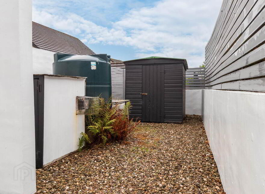 34 Castlebrook Avenue, Ballyclare, BT39 9GX