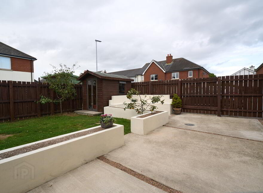 65 Boulevard Park, Newcastle, BT33 0GH
