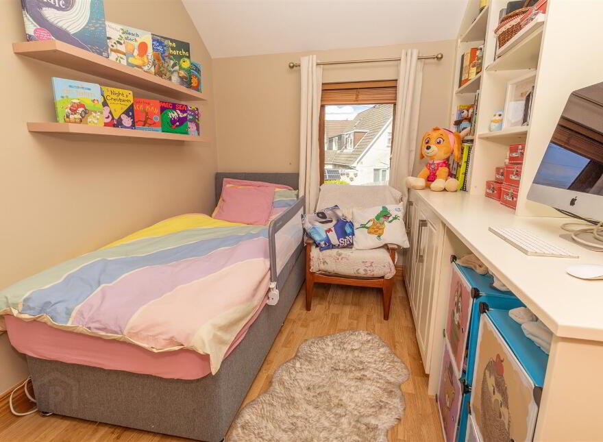 2 Great Georges Avenue, Warrenpoint, Newry, BT34 3HY