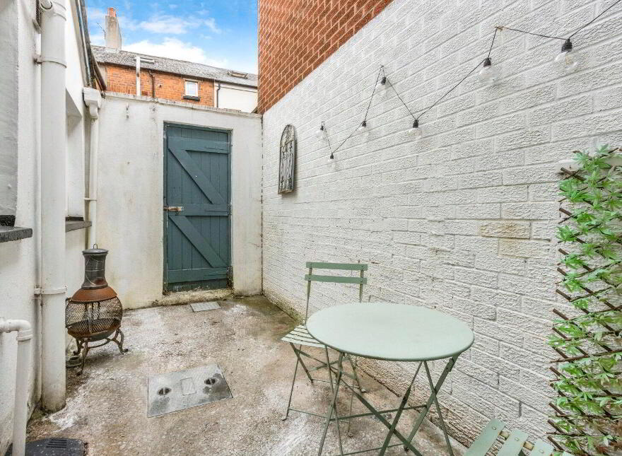 22 Ava Street, Belfast, BT7 3BS